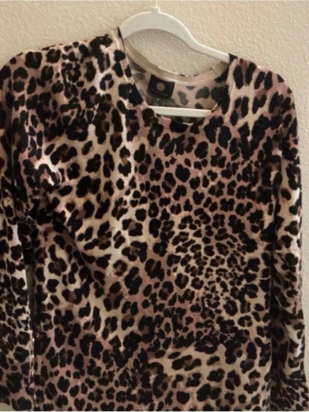 Women's Leopard Print Crewneck Sweatshirt - Black & Tan